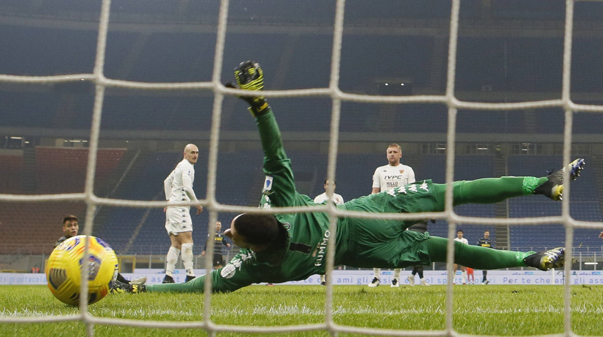 与科尔多年 与科尔多年