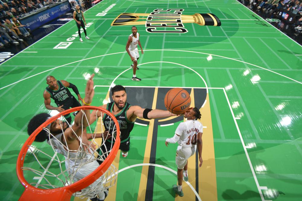 莱顿球迷为 莱顿球迷为