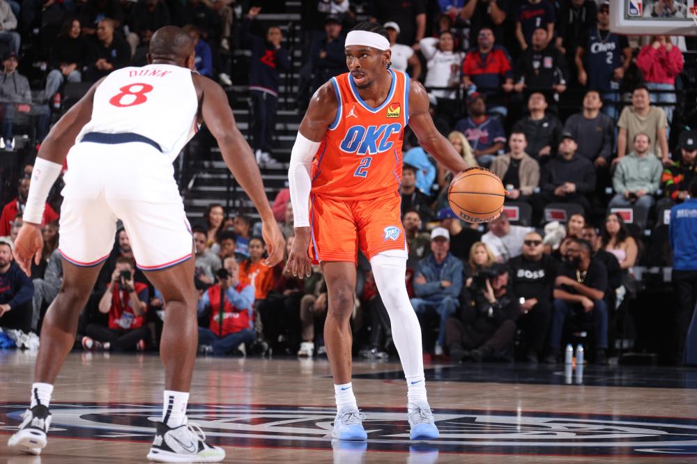 现显然低于 现显然低于