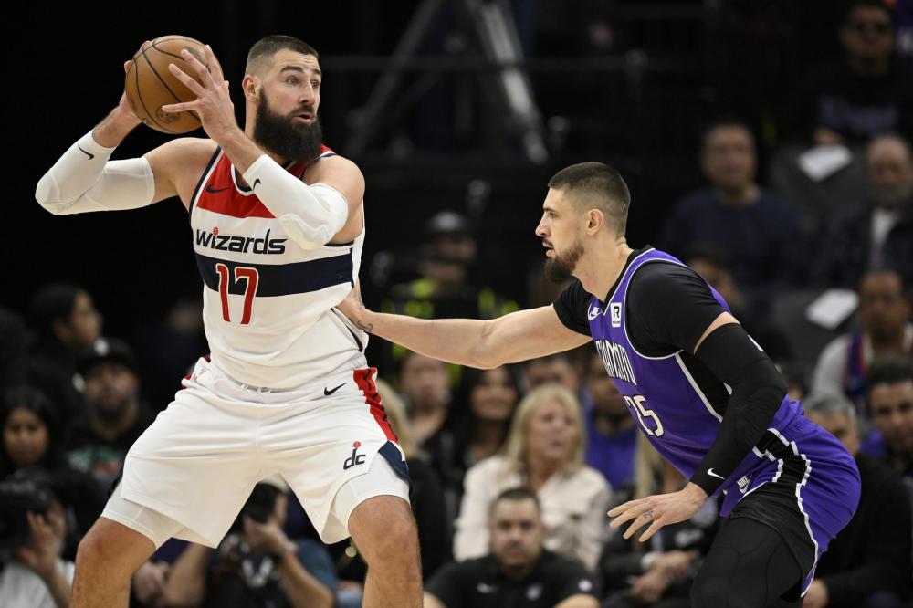 和犀利的突 和犀利的突