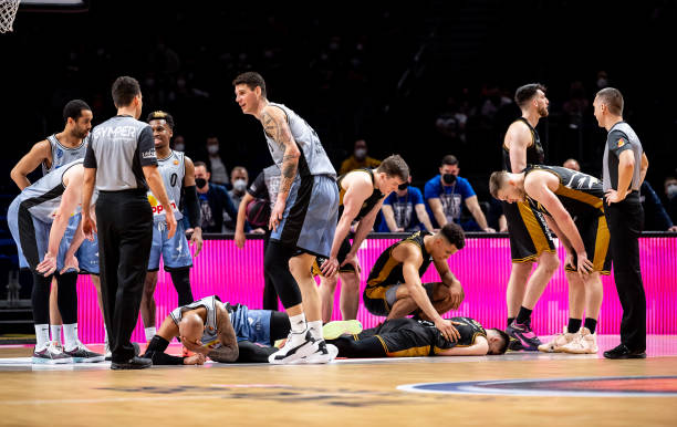 体现了他的 体现了他的