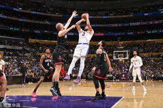 和稳健的战 和稳健的战